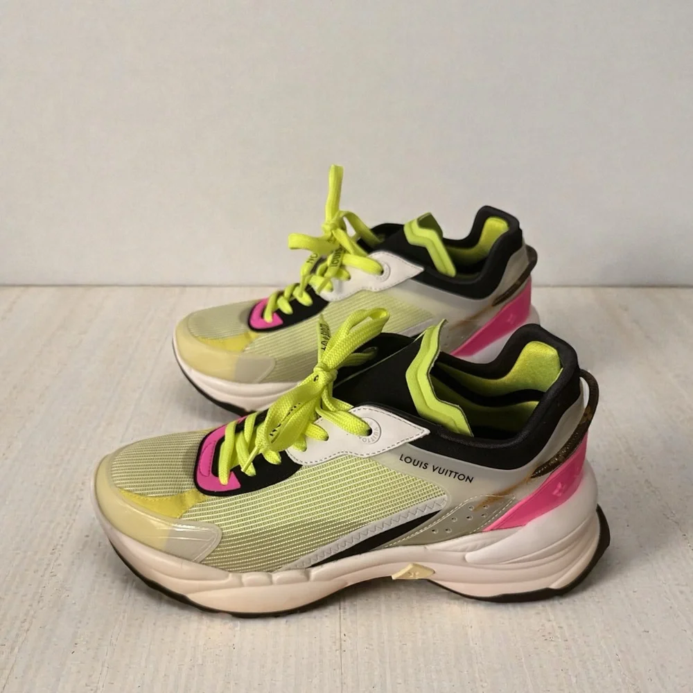 Louis Vuitton Sneakers in White and Yellow - Picture 1 of 6